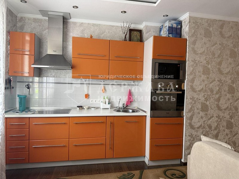 2-комнатная квартира, улица Юрия Двужильного,32/2