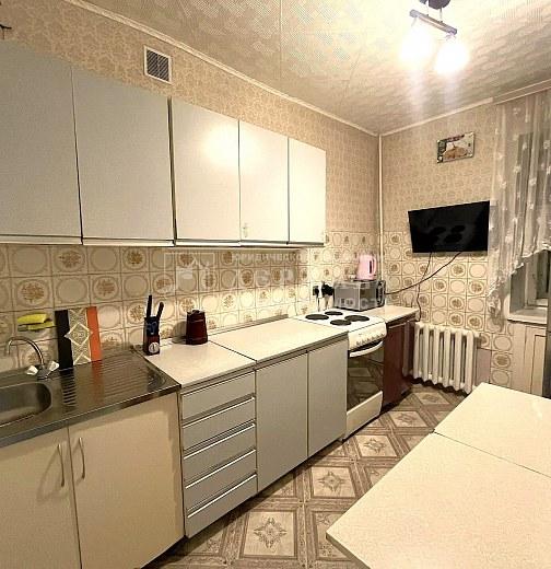 2-комнатная квартира, улица Никитина,36
