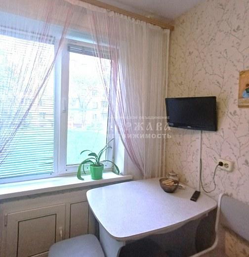 2-комнатная квартира, улица Халтурина 43