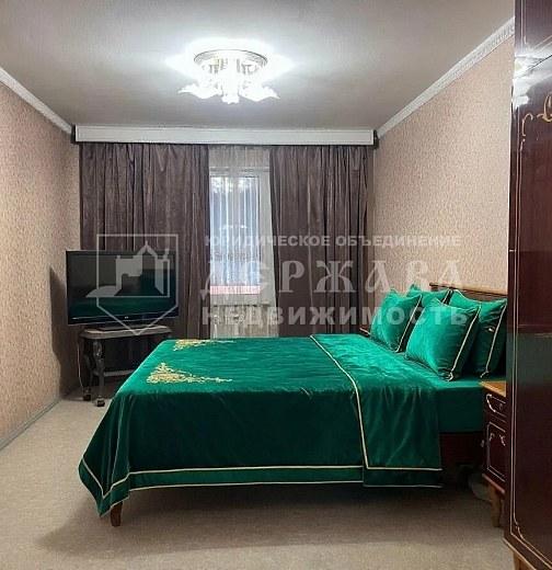 3-комнатная квартира, улица Металлистов 4А