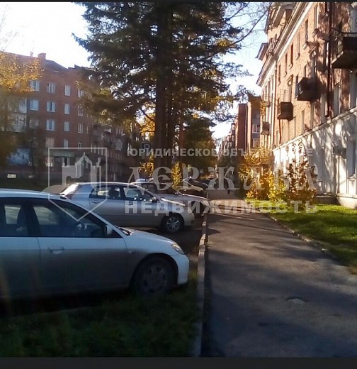 Офисное помещение, 352 м2, Ленинградская улица 31