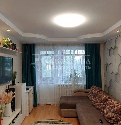 3-комнатная квартира, улица Луначарского 11