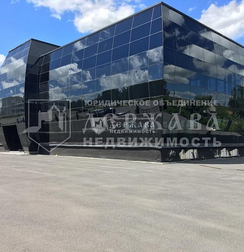 Торговое помещение, 1500 м2, Театральная площадь