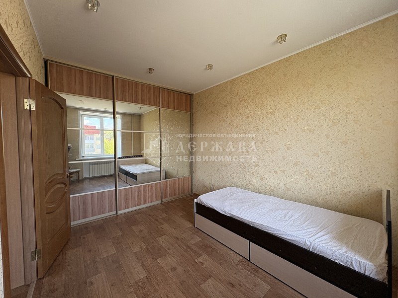 2-комнатная квартира, Коммунистический проспект,38