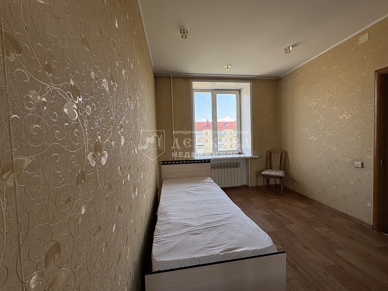 2-комнатная квартира, Коммунистический проспект,38