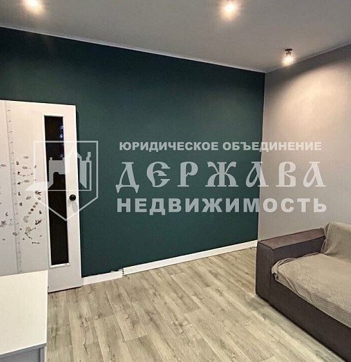 3-комнатная квартира, Инициативная улица 108