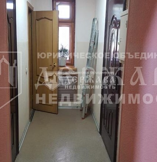 Торговое помещение, 181.3 м2, улица Черняховского 17А
